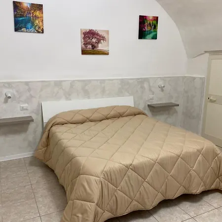 Room416 * Monte SantʼAngelo