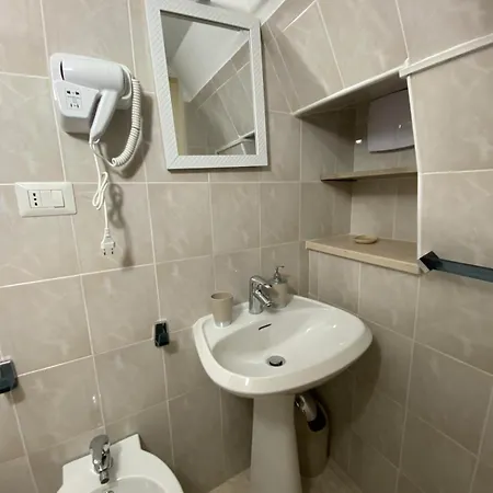 Room416 Monte SantʼAngelo